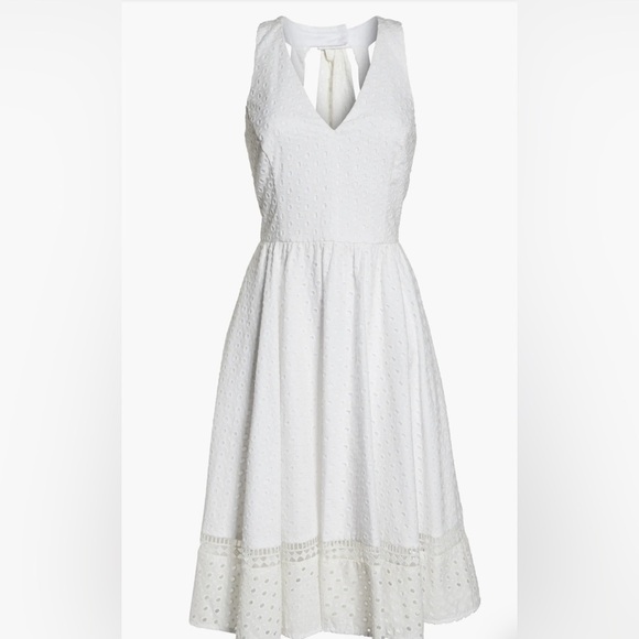 Eliza J Eyelet Bow Back Fit and Flare Dress Sleeveless Pockets White SZ 6 - Picture 6 of 14